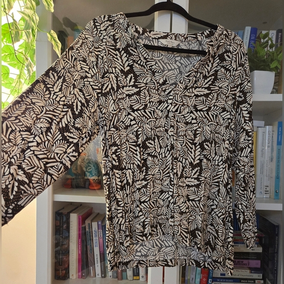 Part Two Copenhagen 100% Viscose Petine V-Neck Blouse - Picture 6 of 16